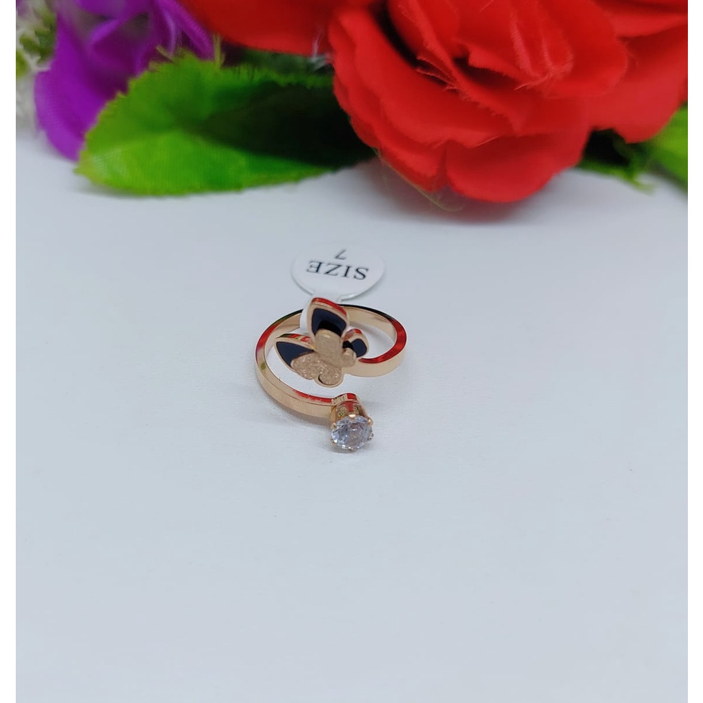 Cincin titanium kupu permata