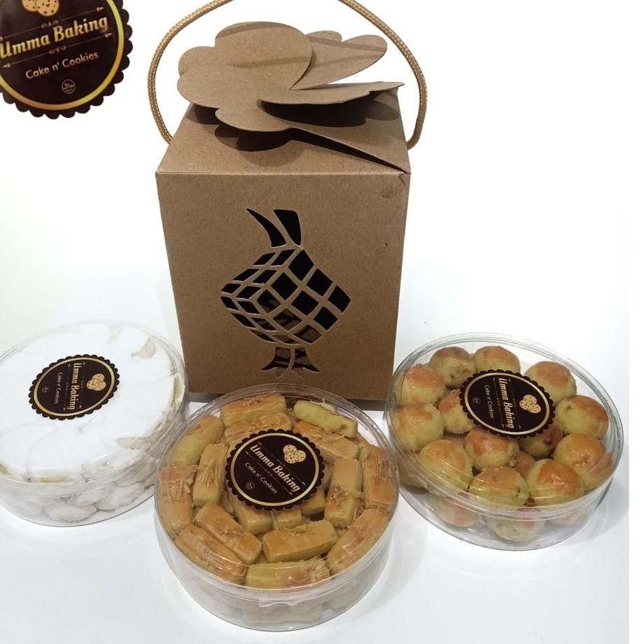 

MEN SALE PAKET KUE KERING LEBARAN 1 BOX ISI 3 TOPLES (NASTAR,CASTENGEL,PUTRI SALJU)