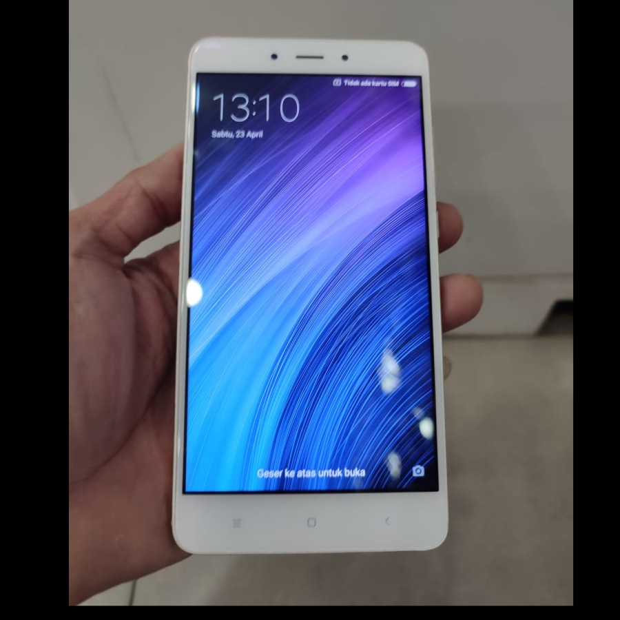 XIAOMI REDMI NOTE 4 ONLY HP SECOND 3/64 BEKAS RAM 3GB INTERNAL 64GB