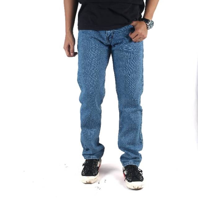 Celana cowok jeans standar