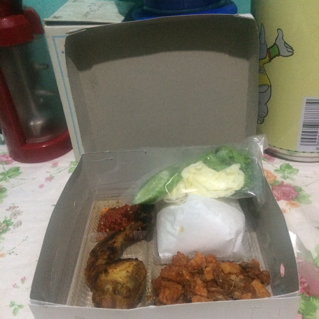 

Nasi box (Katering) Menu 4