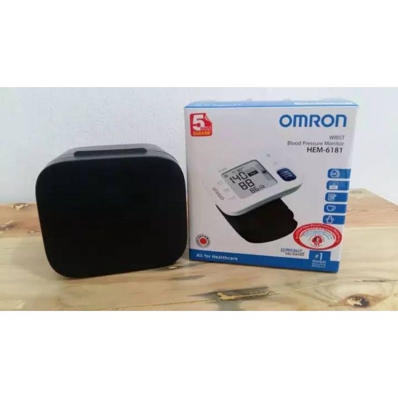 tensimeter digital omron wrist 6181 / tensi omron pergelangan tangan