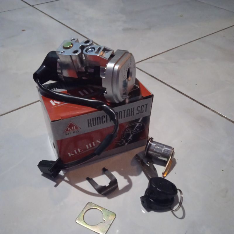 kunci kontak+kunci jok beat f1 2013 2014 2015 1set