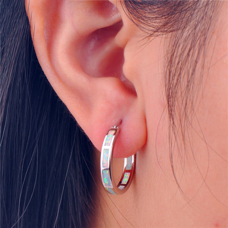 Anting Wanita Bahan Sterling Silver 925 Bentuk Bulat Aksen Opal Untuk Pesta Ulang Tahun