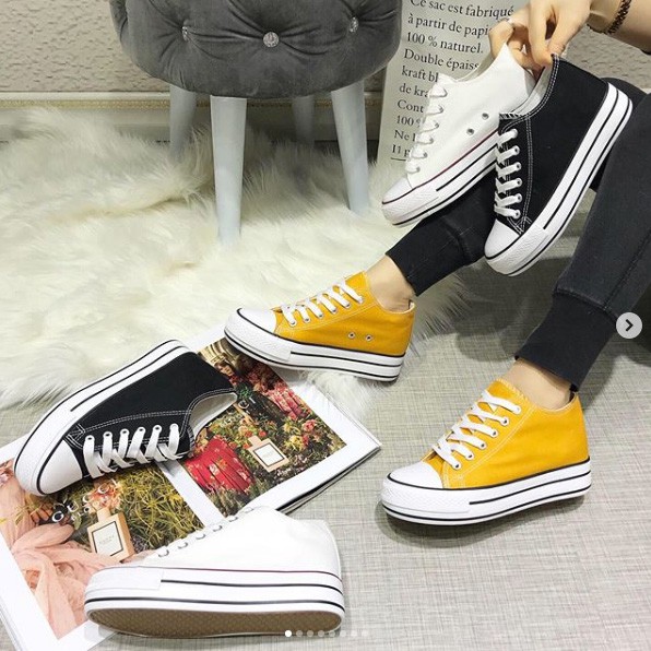 Sneakers 8056  sepatu sendal wanita realpict import