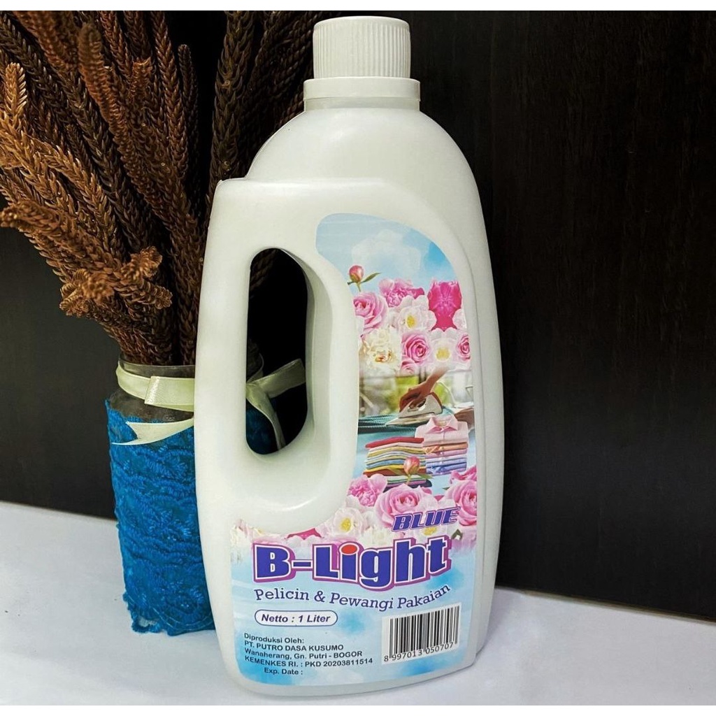 B-LIGHT PELICIN & PEWANGI PAKAIAN / BLIGHT / B LIGHT 1 LITER [gerai]