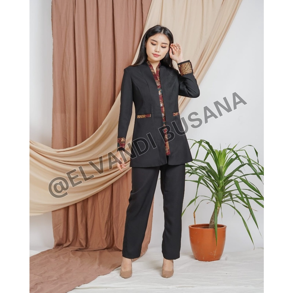 BLAZER WANITA LYNELLE / Seragam PNS / Blazer PNS / Baju PDH PNS Wanita / Baju Dinas Pemda Wanita / Baju Khaki PNS Wanita / Seragam ASN Wanita / Baju Guru Wanita - 5001 Hitam