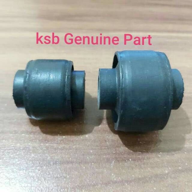 1 Set Bushing Karet Shock Breaker Belakang Avanza Xenia Rush Veloz