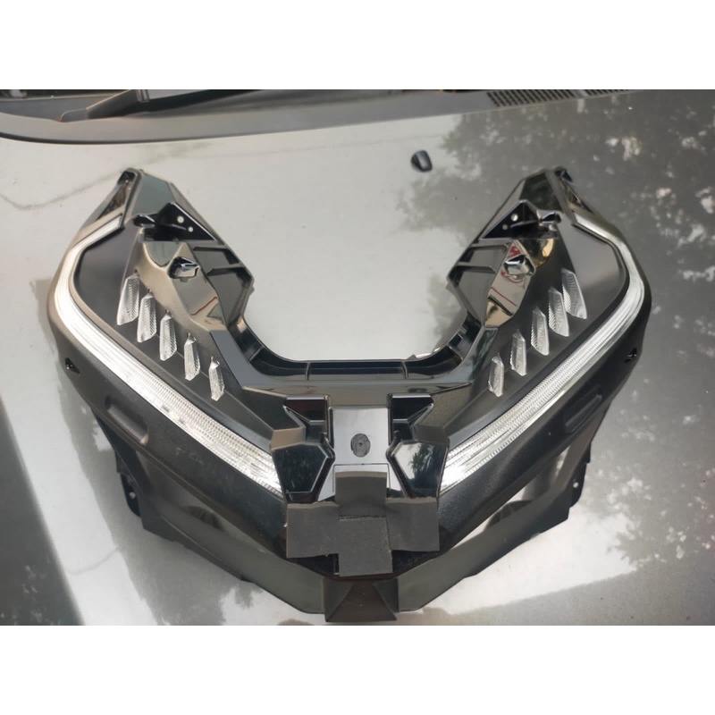 lampu depan reflektor frame alis kumis vario 125 new vario 150 new original