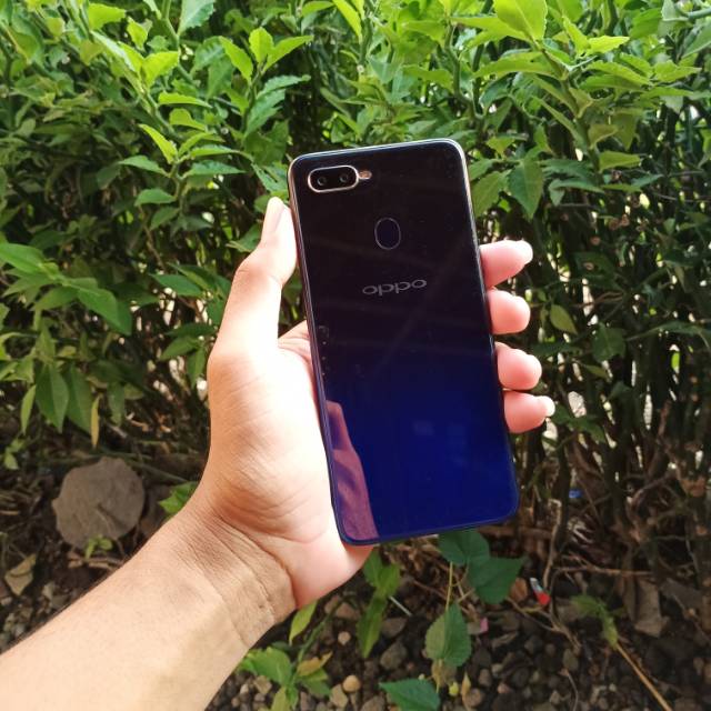 Oppo F9 ram 4/64 second