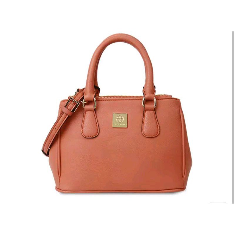 Les Catino Promesa Mini