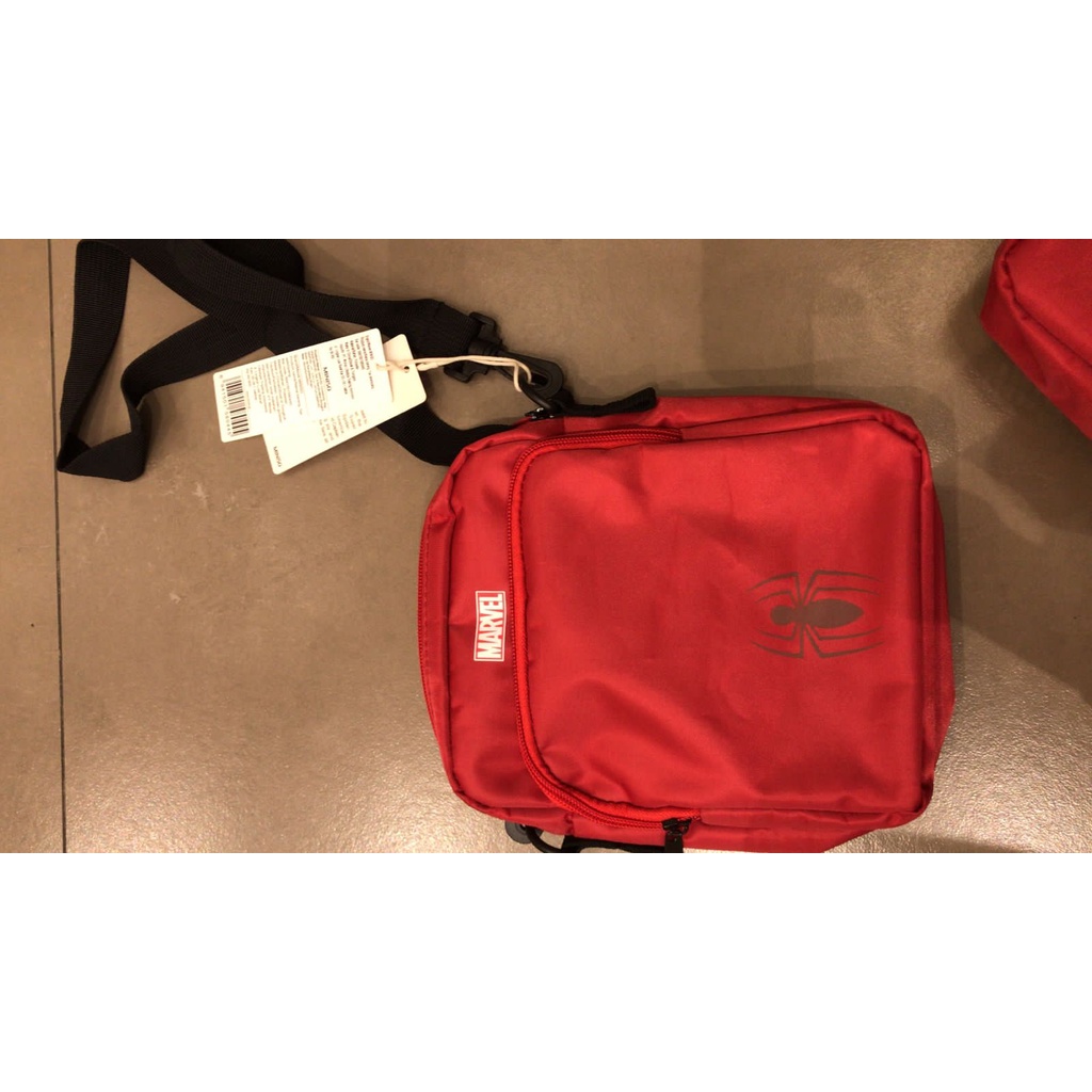 MINISO Tas Selempang Marvel ( READY STOCK )