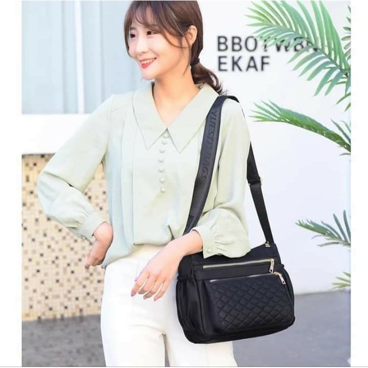 [COD] Tas Selempang Wanita Casual Bahan Nilon Anti Air Model Import Chibao CB20441 DB11277