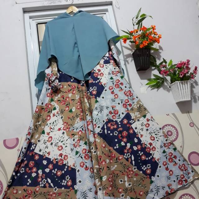 Gamis set motif bunga