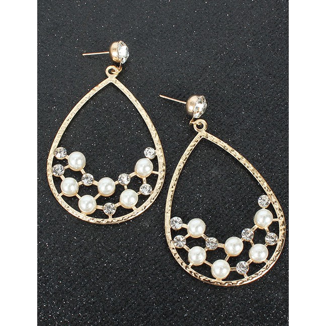 LRC Anting Tusuk Fashion Golden Drop-shaped Alloy Acrylic Pearl Earrings With Diamonds K44368