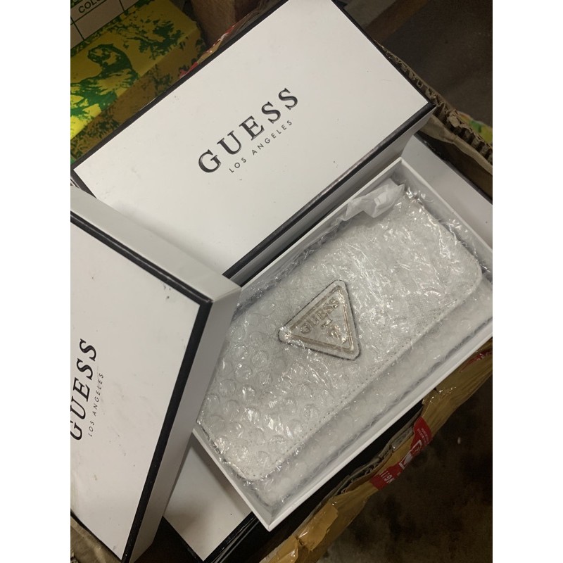 dompet guess Shopee Indonesia