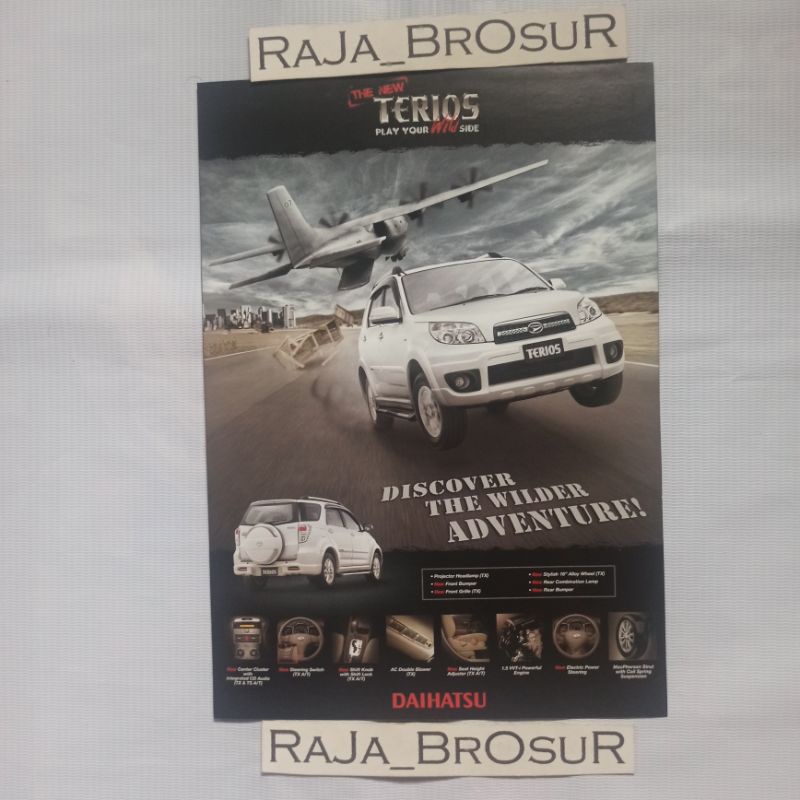 Poster brosur Daihatsu the new Terios