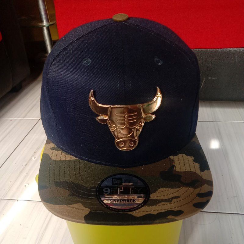Snapback New Era not NBA