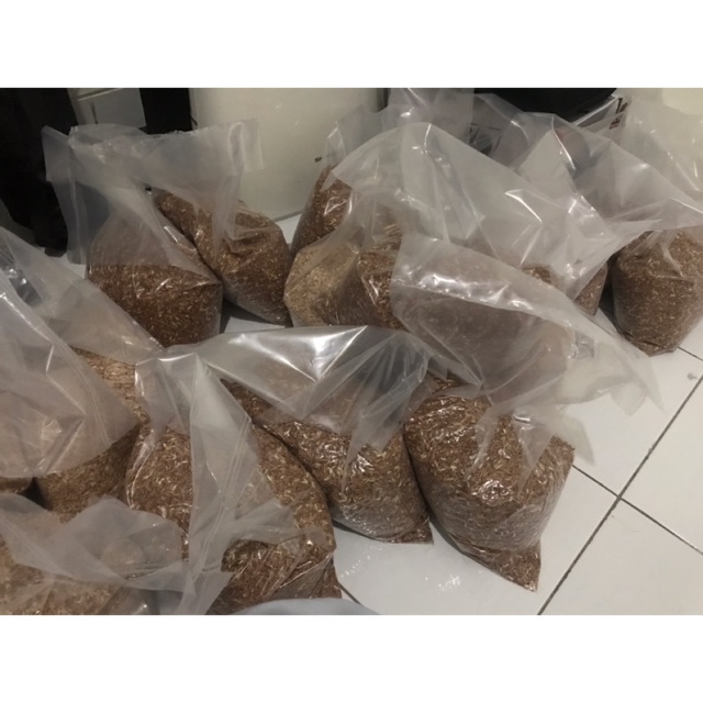 

Beras merah tanpa pengawet tanpa kimia