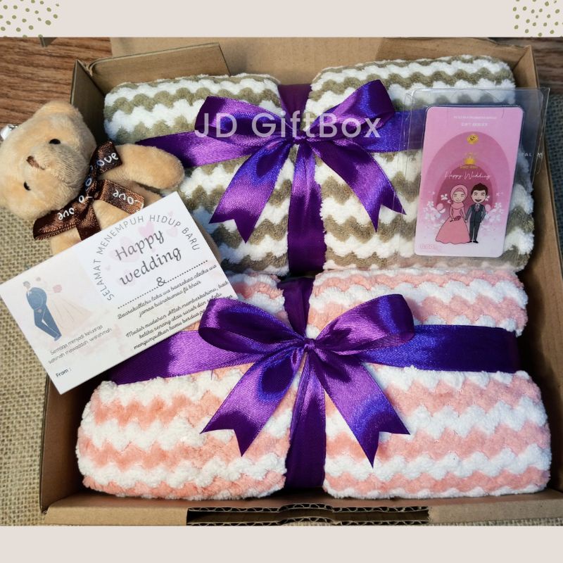 Kado pernikahan/hampers wedding/hampers handuk dan baby gold/Hampers pernikahan giftbox