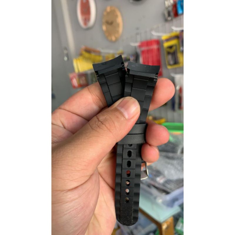 Strap tali jam tangan karet ruber hitam model keren hitam kuping