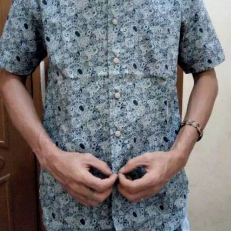 KEMEJA BATIK PRIA SALT N PEPPER