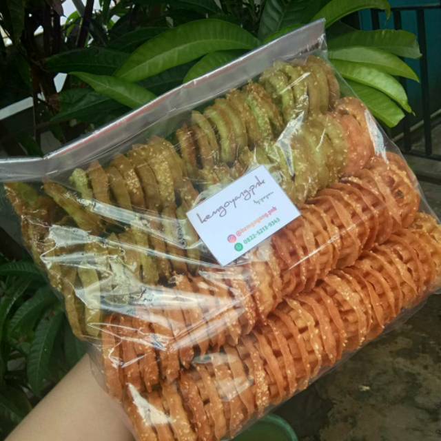 

KEMBANG GOYANG