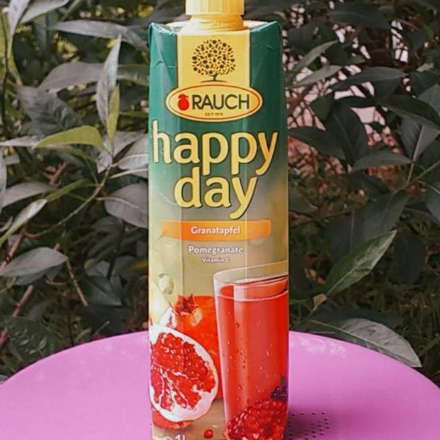 

RAUCH Happy Day Pomegranate Kemasan 1 litter