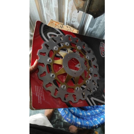 piringan cakram baut 5 honda coppy daytona 300m