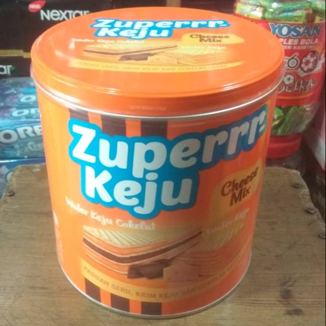 

Zuperrr Keju Wafer Keju Cokelat Kaleng