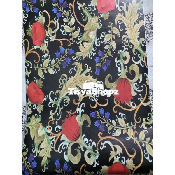 Wallpaper Batik Emas Bunga Merah