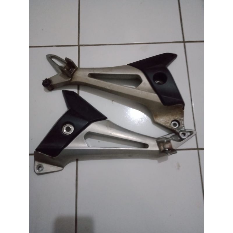 footstep belakang honda supra x 125 original