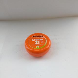 Pemutih Badan Creme 21 Moisturizing Cream Soft Whitening Shopee Indonesia