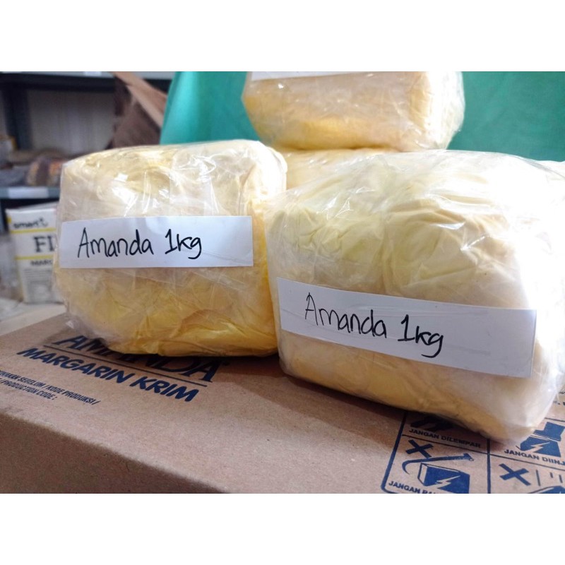 

mentega amanda / margarin amanda repack 1kg