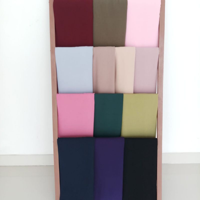 KAIN POTONGAN RAYON UNIQLO