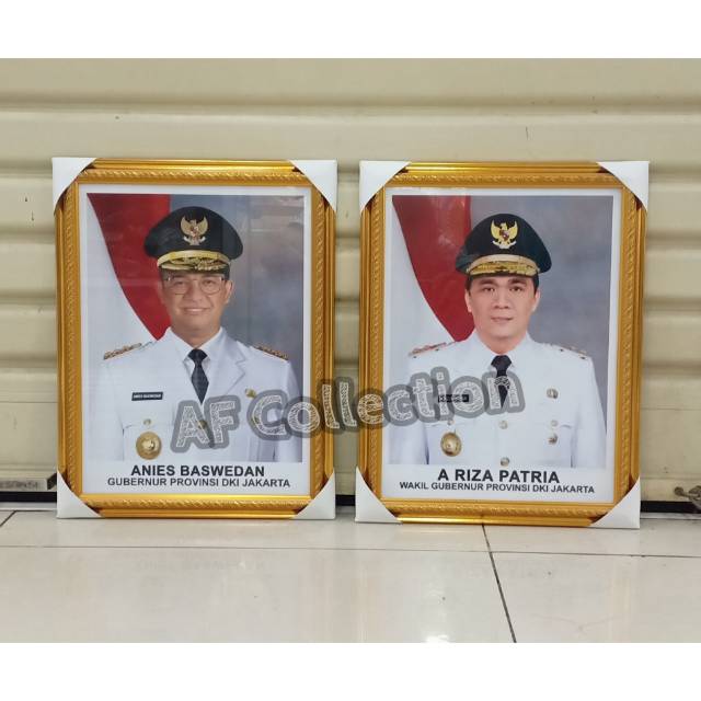 

Recomended Foto Gubernur DKI jakarta dan Wakil Gubernur DKI jakarta ukuran Bingkai 35 cm x 45 cm