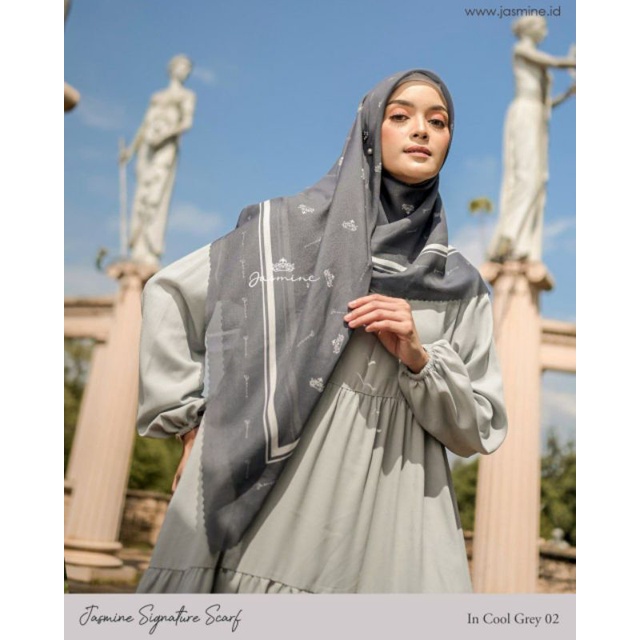 JASMINE SIGNATURE SCARF BY JASMINE