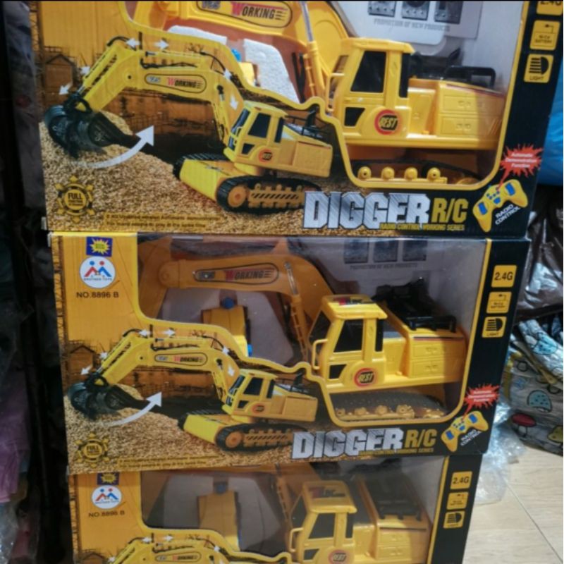 Mainan RC remot beko excavator jumbo