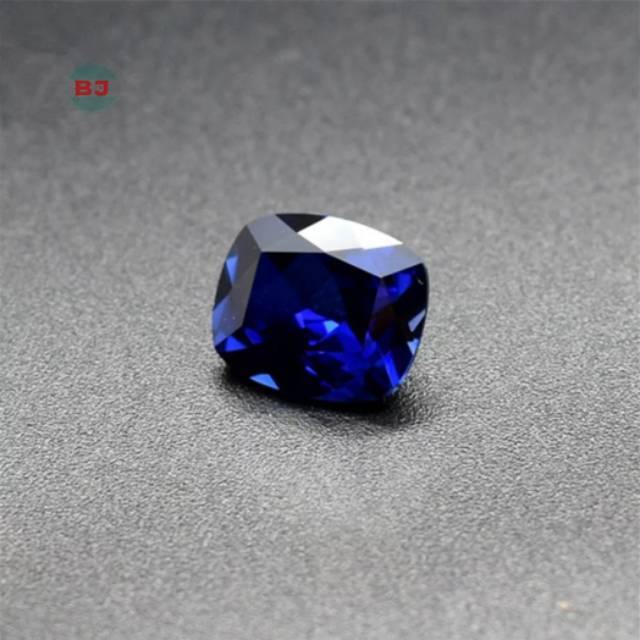 Batu Safir Blue  12 - 16 MM Rectangle Cushion Syntetic Corundum