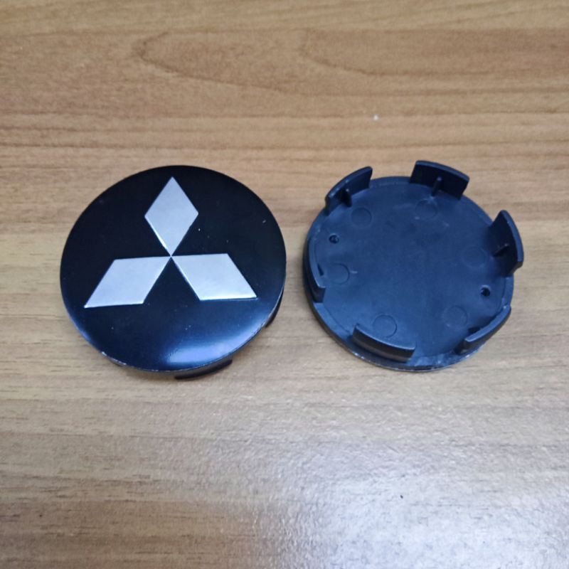 Dop velg mitsubishi pajero