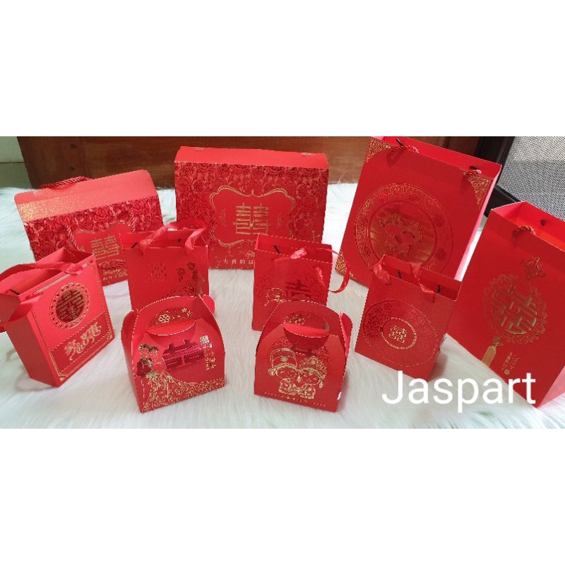 

KOTAK PERMEN KOTAK SOUVENIR WEDDING PAPER BAG CANDY BOX KOTAK SANGJIT KOTAK SOUVENIR PERNIKAHAN