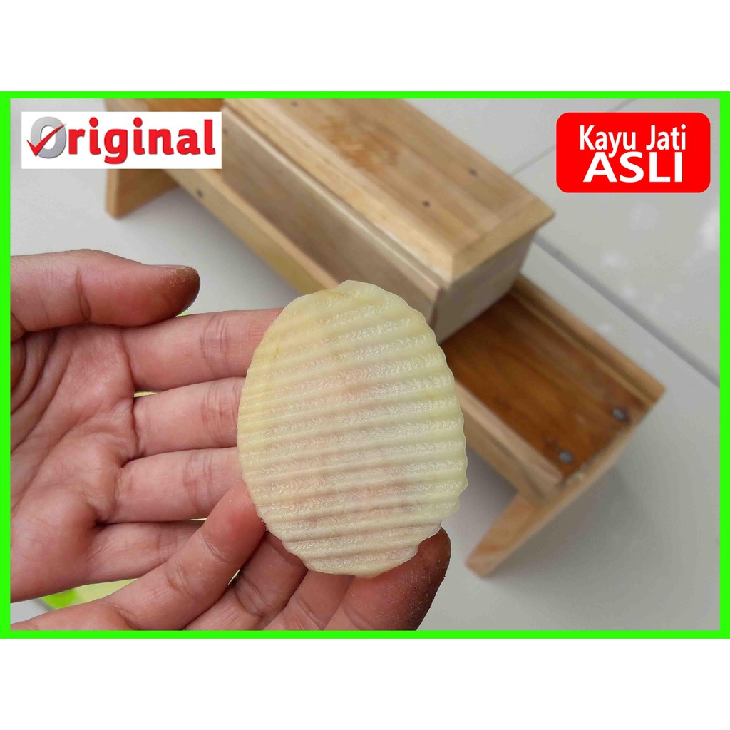 ALAT PENGIRIS / PERAJANG / PEMOTONG / PARUTAN / PENCACAH / PASAH / SERUTAN SERBAGUNA KAYU JATI UNTUK BAWANG KETELA KENTANG KERIPIK / UKURAN KECIL