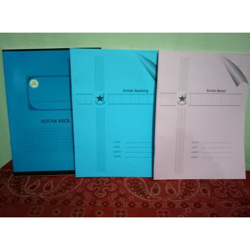 

BARU Buku Tulis Kotak Kecil Sedang Besar & Garis Tiga Garis Lima