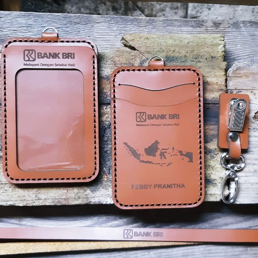 

ID CARD HOLDER NAME TAG KULIT SAPI ASLI FREE CUSTOM LOGO INTANSI PERUSAHAN HANDMADE
