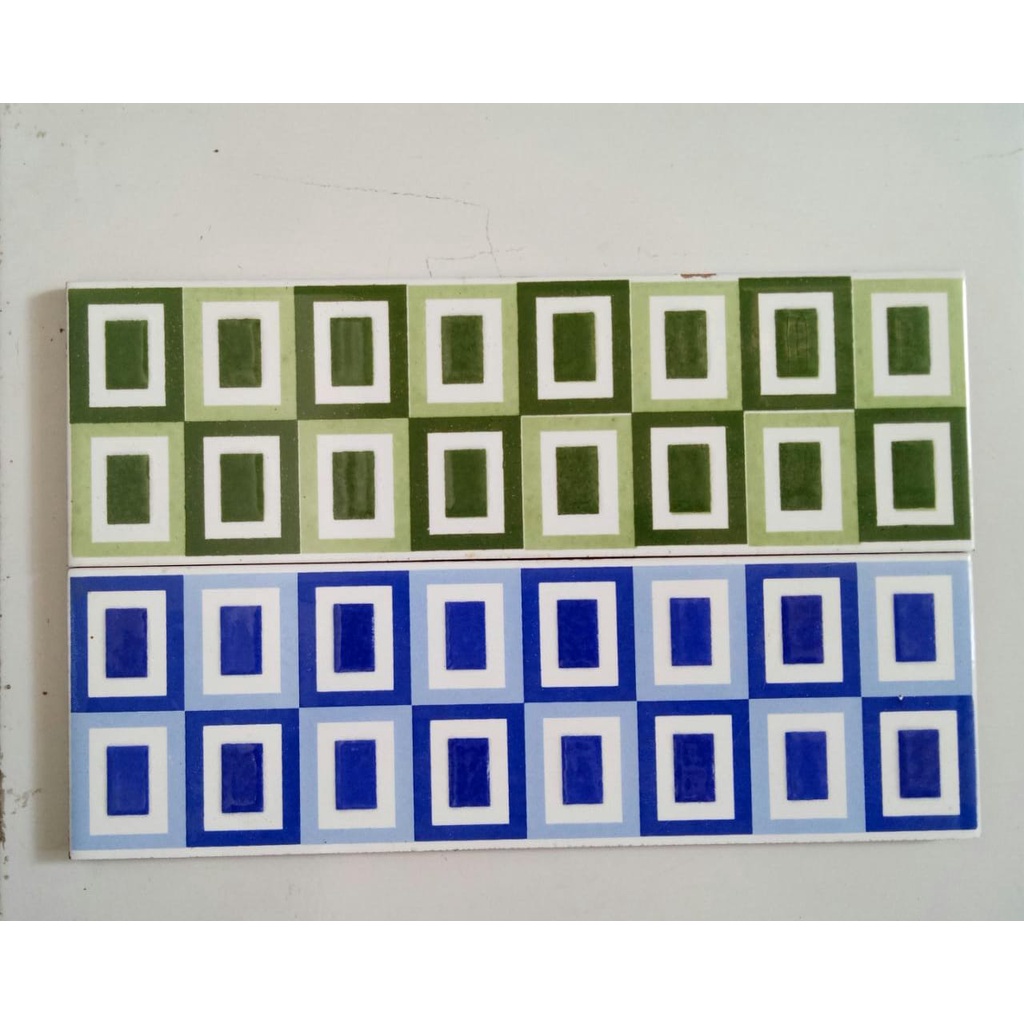 List Keramik 25cm Motif Kotak-Kotak / Lis / Listello