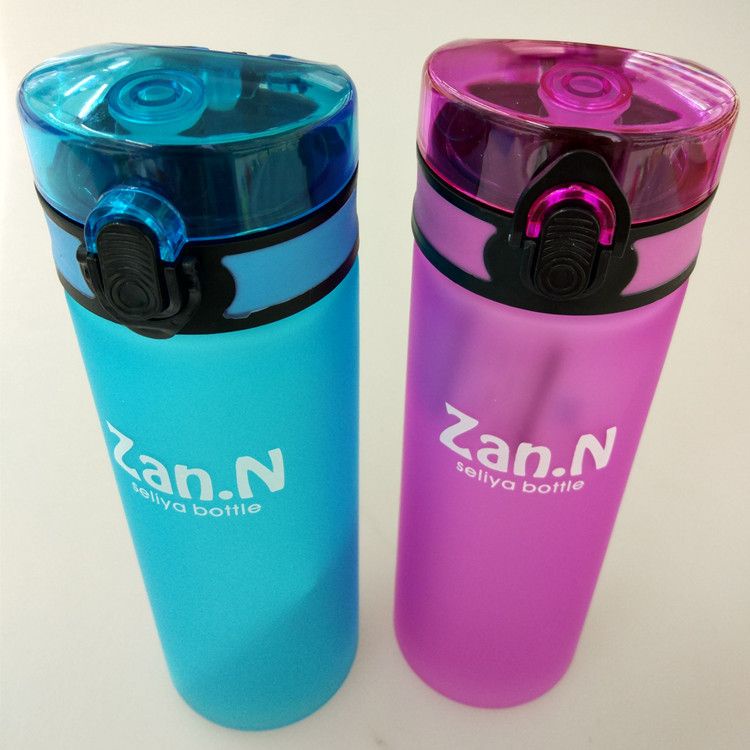 Botol Minum Tali Ekslusif Stylish 700ml Tempat Minum BPA FREE 7666