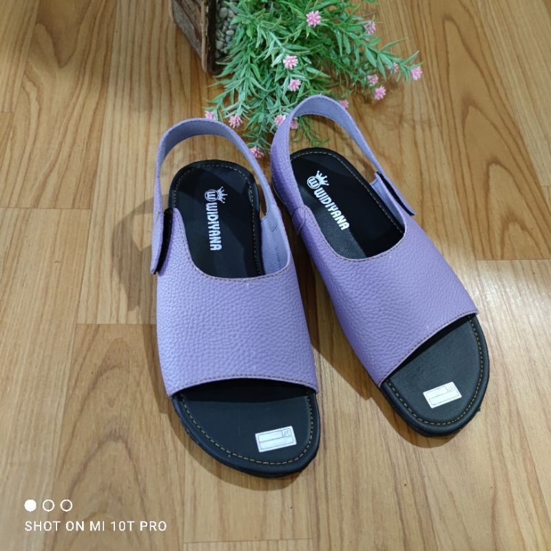 Sandal Wanita Papirut talincang kulit jeruk sol karet mentah