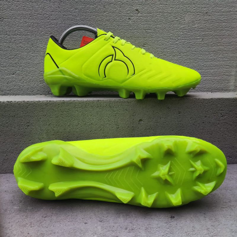 SEPATU BOLA ORTUSEIGHT FORTE OROCHI TERBARU TERMURAH TERLARIS SIZE 38-43 BISA BAYAR DITEMPAT(COD)