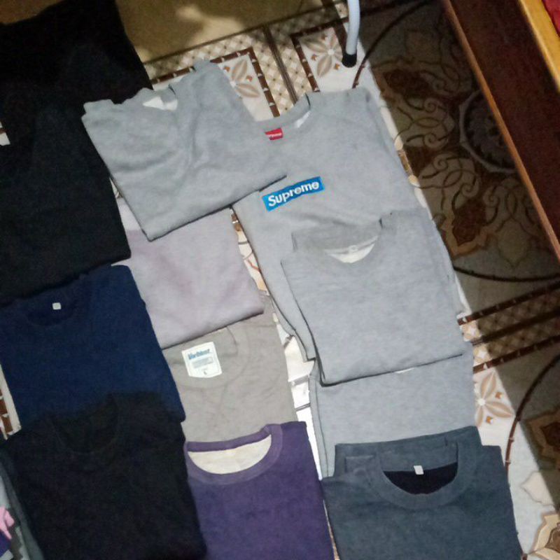 paket usaha crewneck uniqlo + crewneck supreme