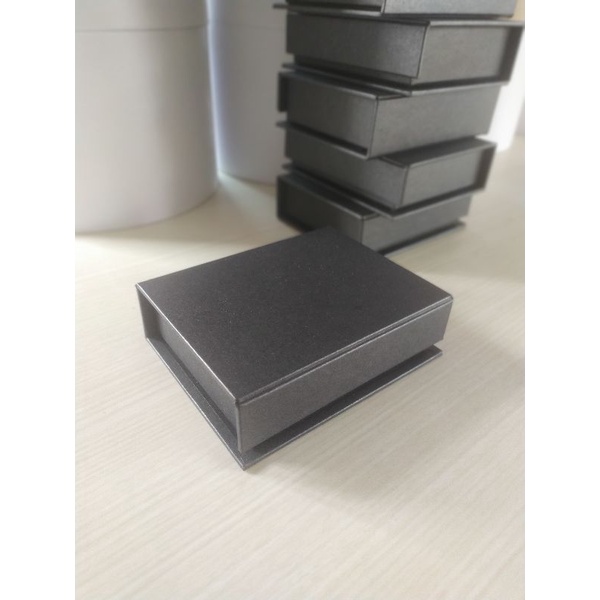 

CUSTOM KOTAKKADO TIPE BUKU MAGNET